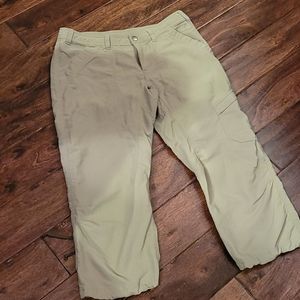 The North Face capris size 8